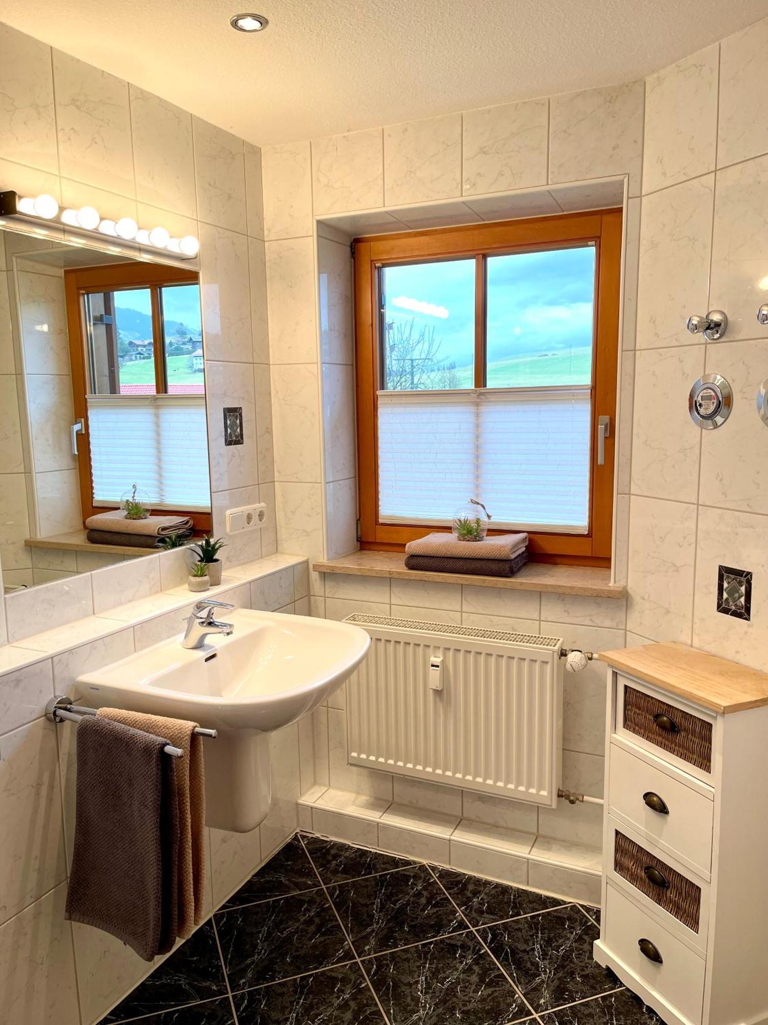 Ferienwohnung Alpenrose Sommer-Hoernerbahnen Kostenlos オーバーマイゼルシュタイン エクステリア 写真